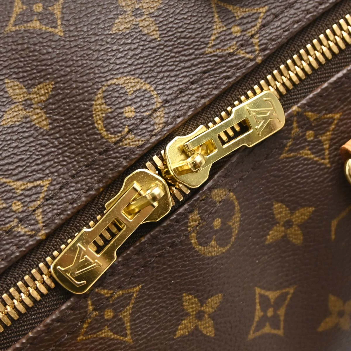 Louis Vuitton Monogram Keepall 45 Travel Handbag M41428 - Image 16