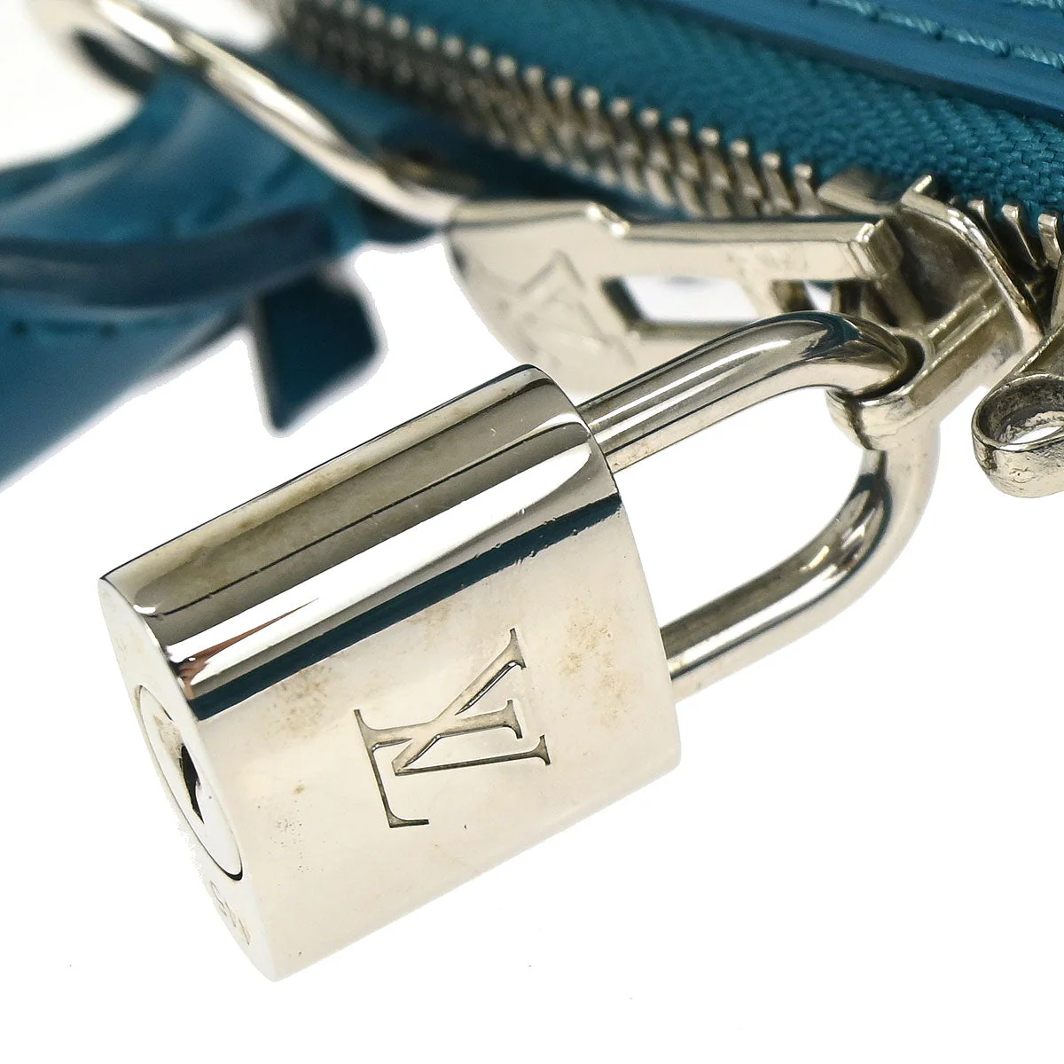 Louis Vuitton 2013 Blue Epi Alma BB 2way Shoulder Handbag M40853 - Image 9
