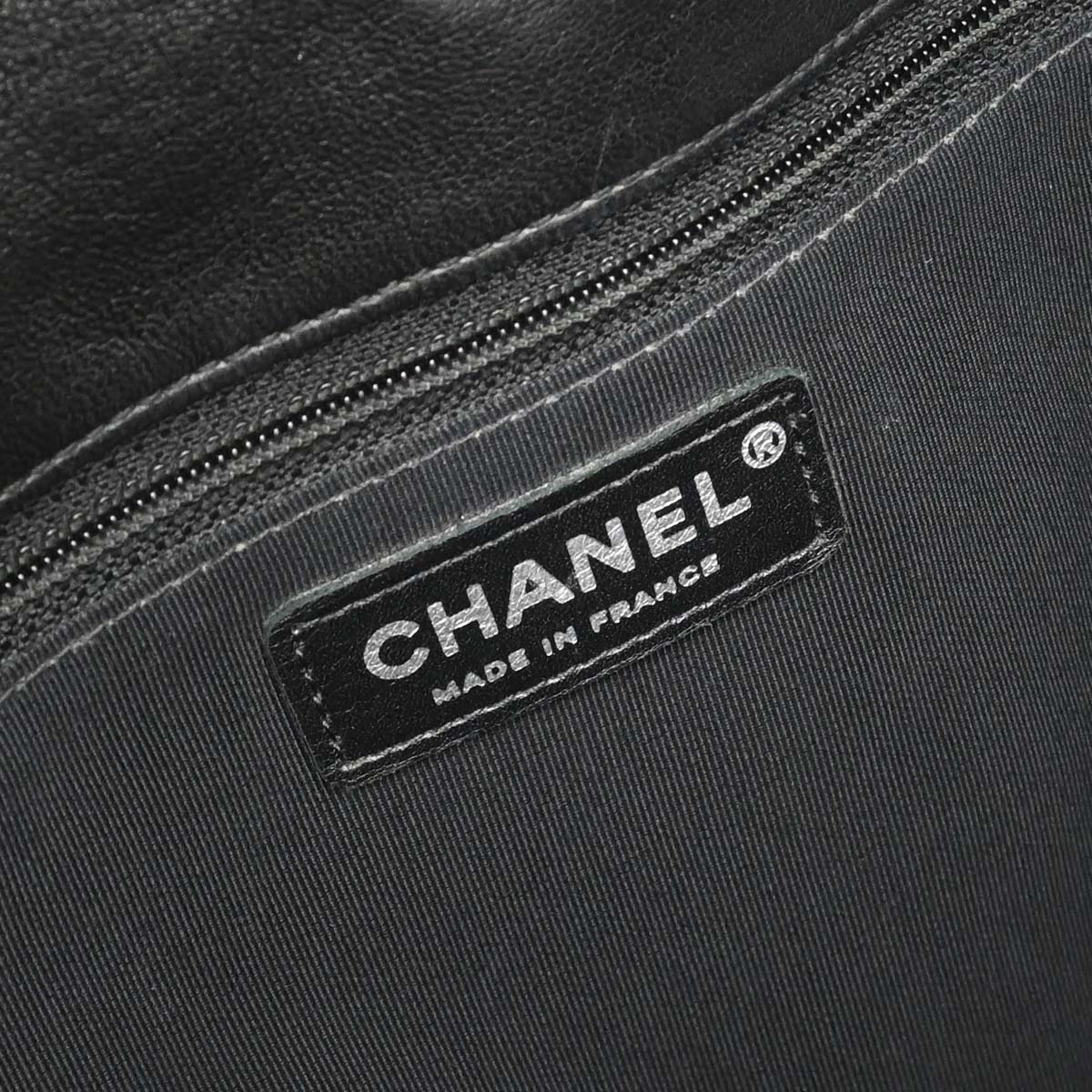 Chanel Black Lambskin Hula Hoop Large Handbag - Image 16