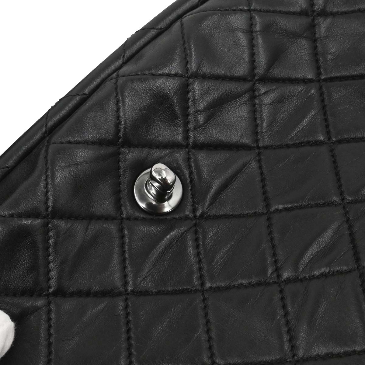 Chanel Black Lambskin Hula Hoop Large Handbag - Image 19