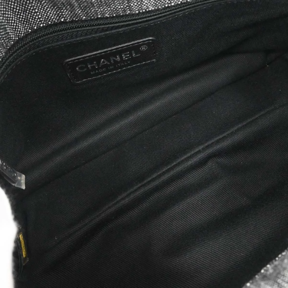 Chanel Black Quilted Denim Medium Airlines Buckle 2way Shoulder Handbag - Image 14