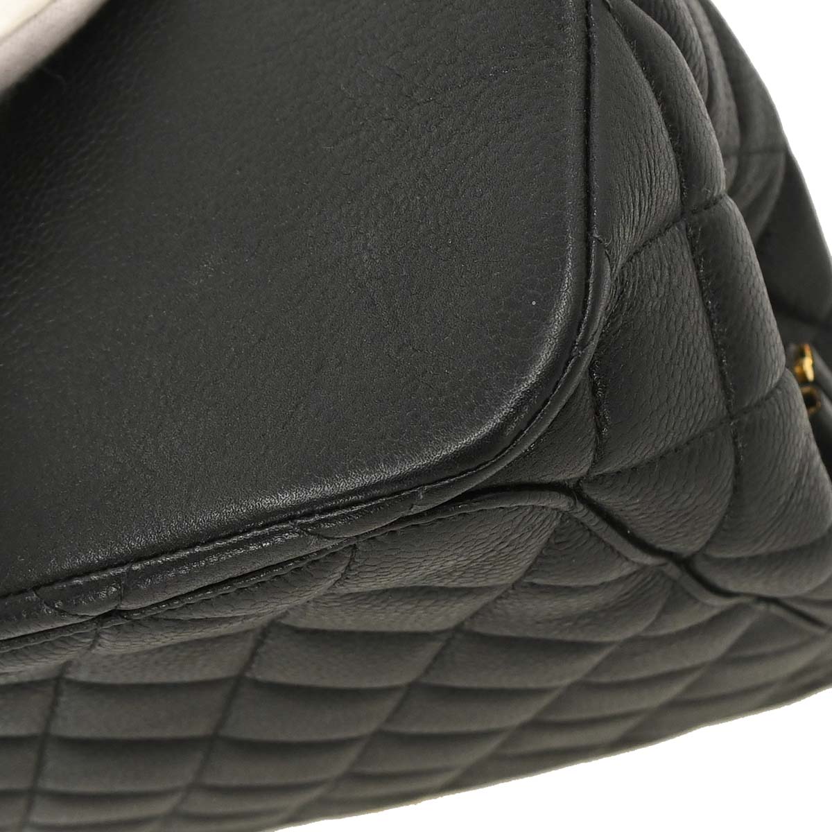 Chanel Black Caviar Skin Handbag - Image 7
