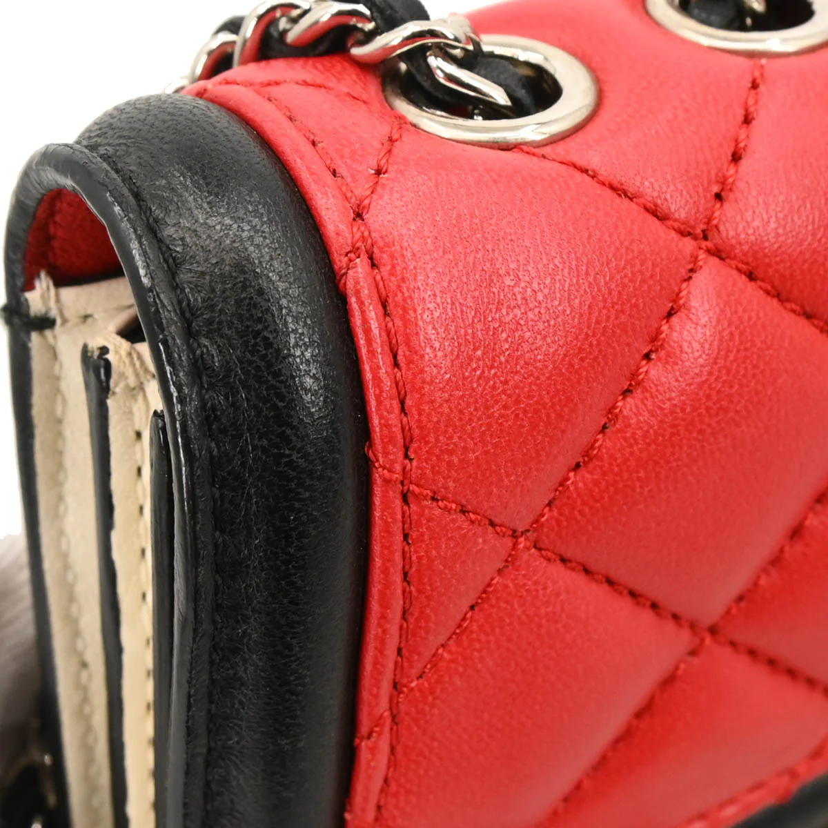 Chanel 2012-2013 Red Lambskin Single Flap Shoulder Bag - Image 7