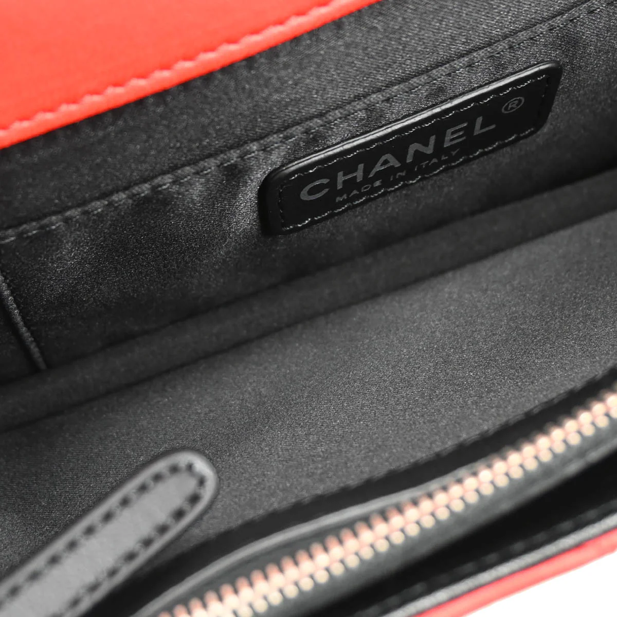 Chanel 2012-2013 Red Lambskin Single Flap Shoulder Bag - Image 9