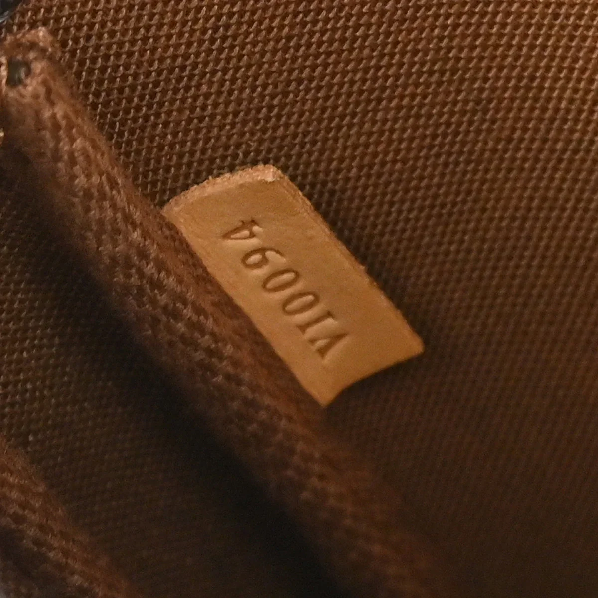 Louis Vuitton 2004 Monogram Panda Pochette Accessoires Handbag M51981 - Image 7