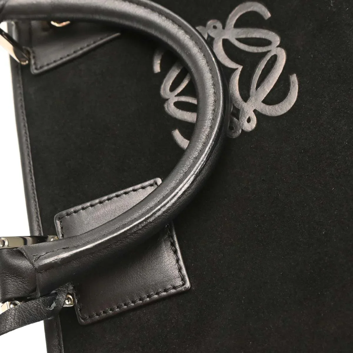 Loewe 2007 Suede Amazona 28 Handbag - Image 6
