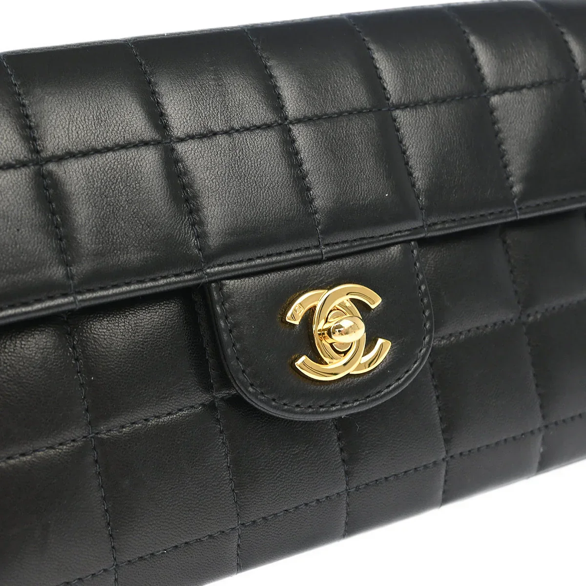 Chanel 2003-2004 Black Lambskin East West Choco Bar Shoulder Bag - Image 4