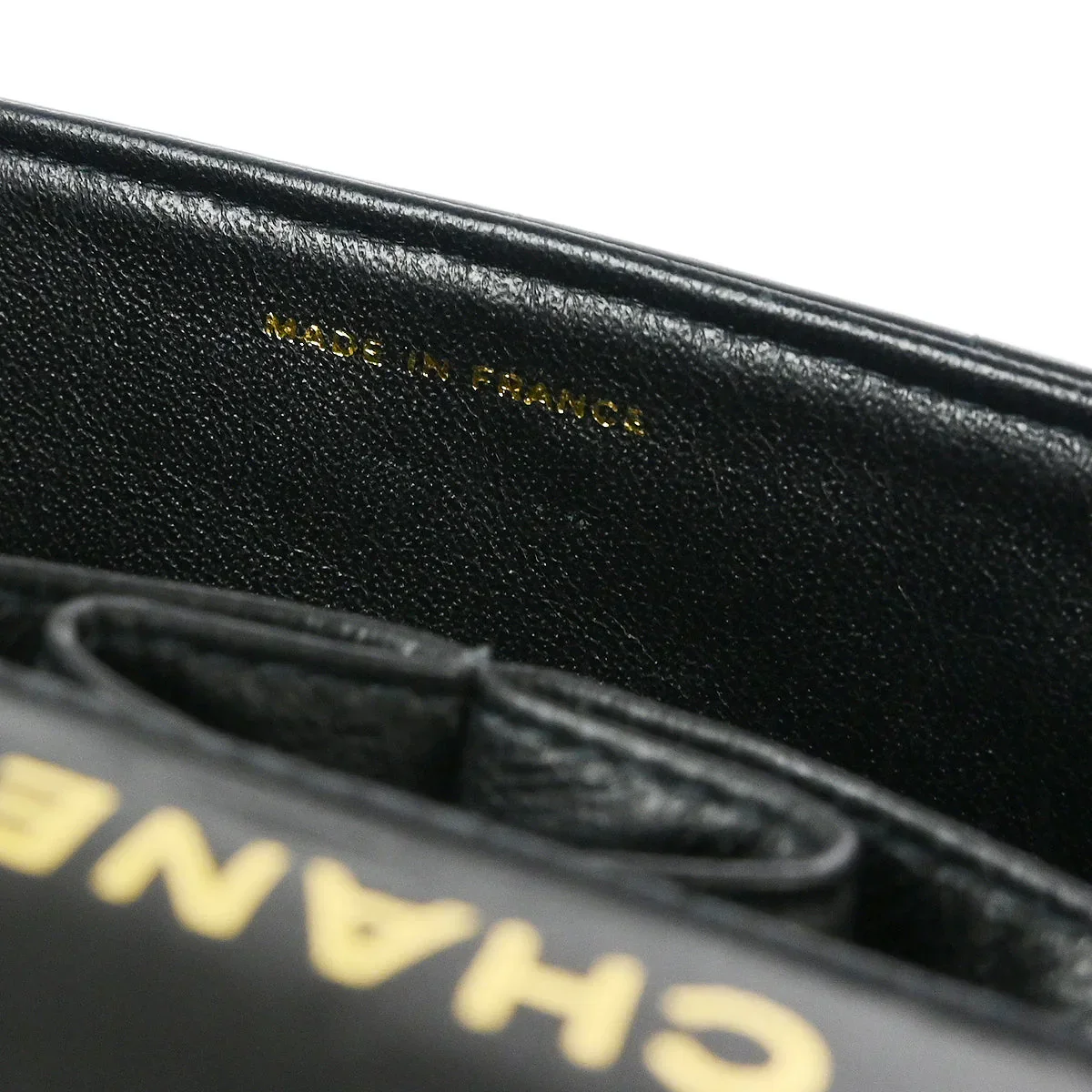 Chanel 2003-2004 Black Lambskin East West Choco Bar Shoulder Bag - Image 7