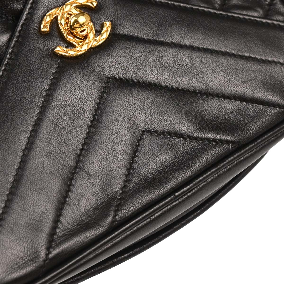 Chanel 1991-1994 Black Lambskin Camera Bag Mini - Image 5