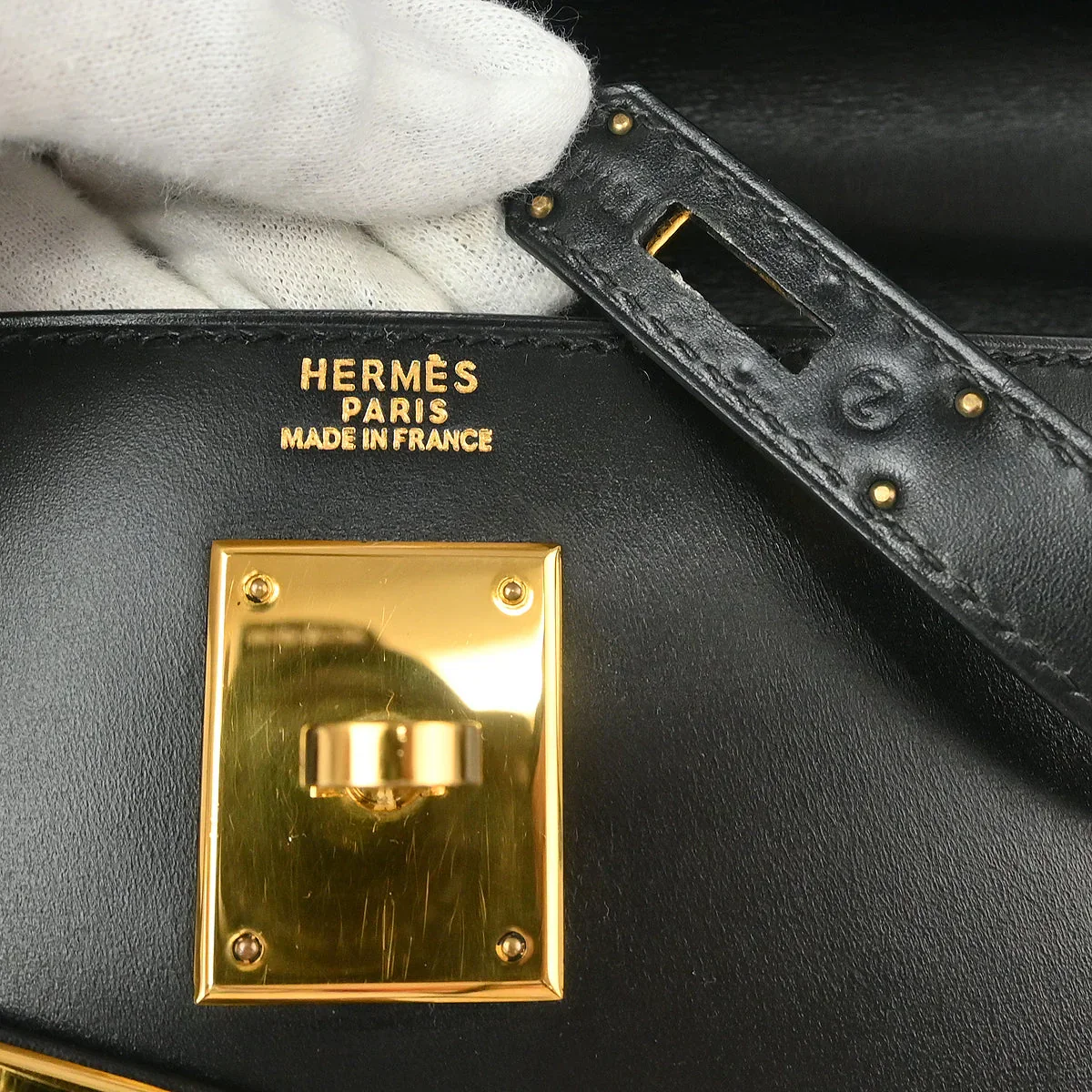 Hermes 1996 Black Box Calf Kelly 32 Sellier Handbag - Image 10