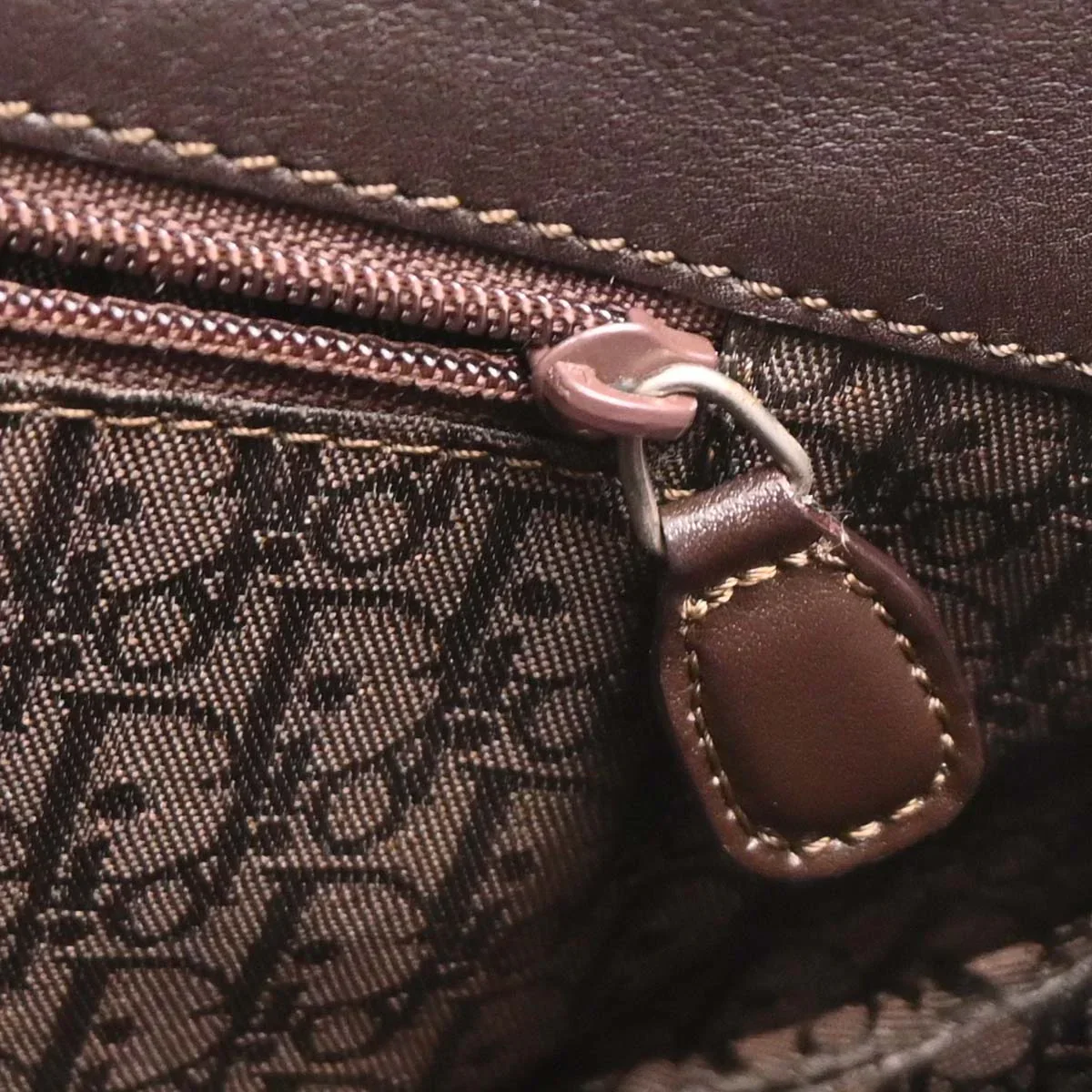Christian Dior 2002 Brown Leather Handbag - Image 9