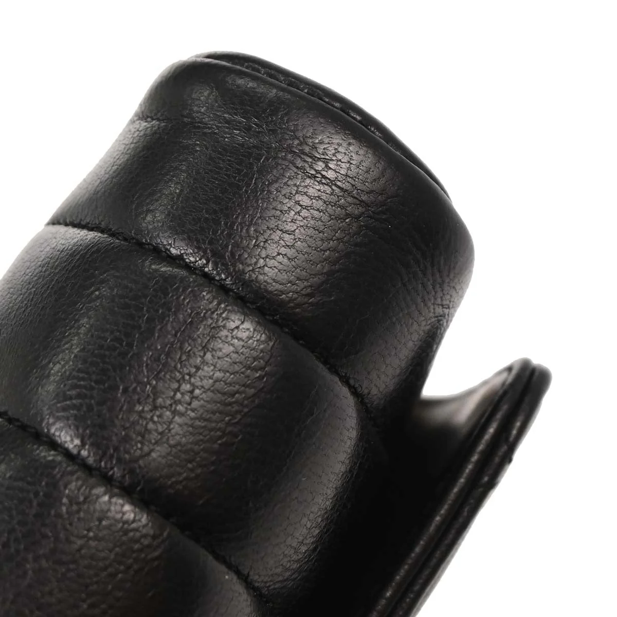 Chanel 1989-1991 Black Lambskin Handbag - Image 4