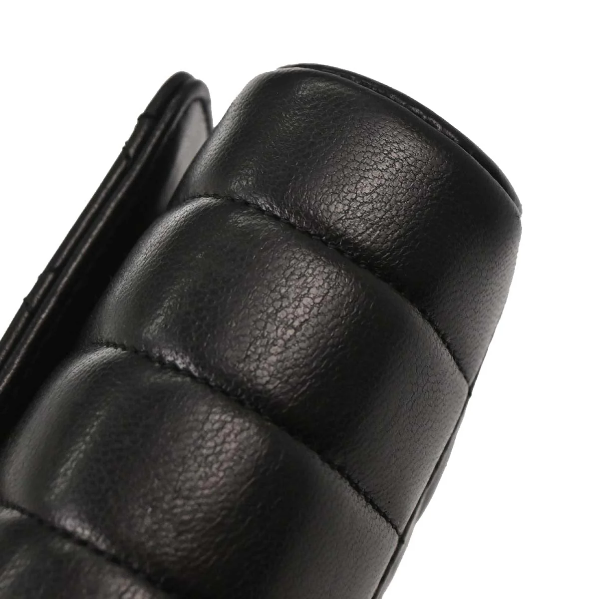 Chanel 1989-1991 Black Lambskin Handbag - Image 5