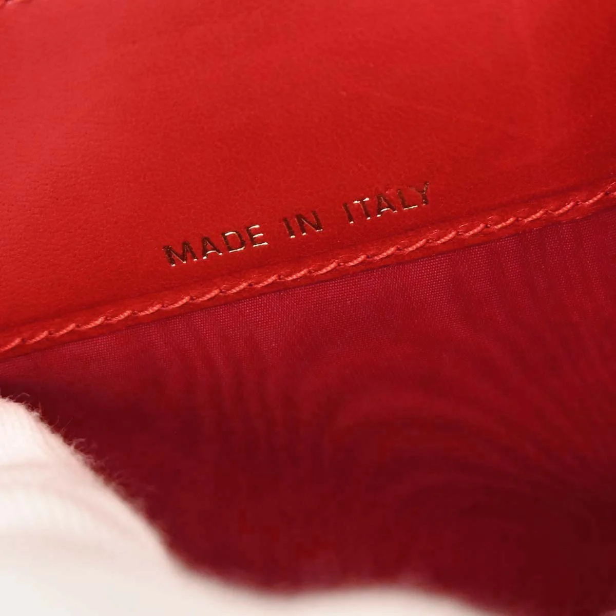 Chanel 1997-1999 Red Caviar Skin Trifold Wallet - Image 15