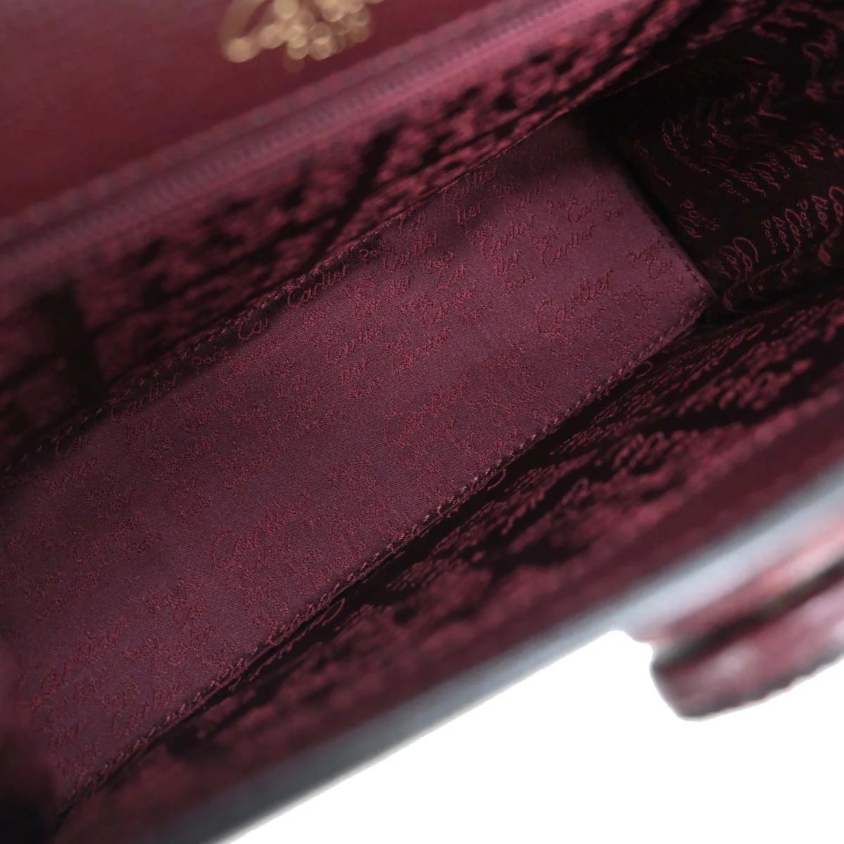 Cartier Bordeaux Handbag - Image 15