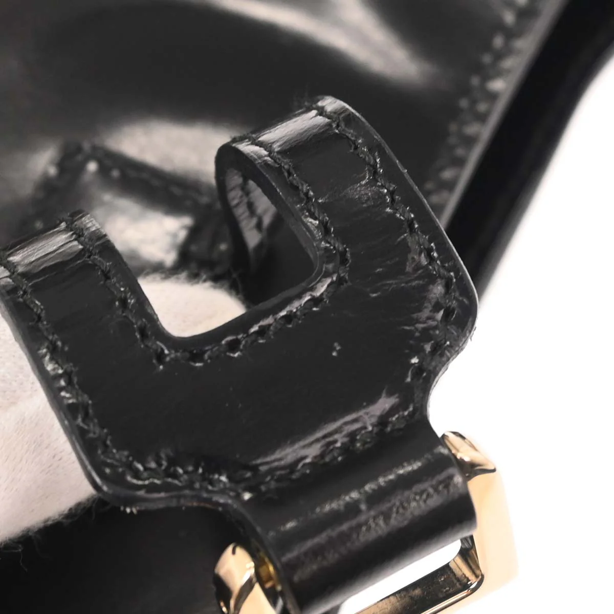 Gucci Black Patent Leather Handbag - Image 13
