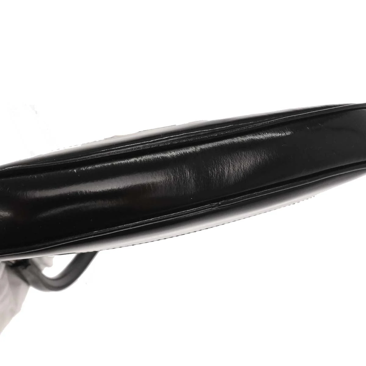 Gucci Black Patent Leather Handbag - Image 6