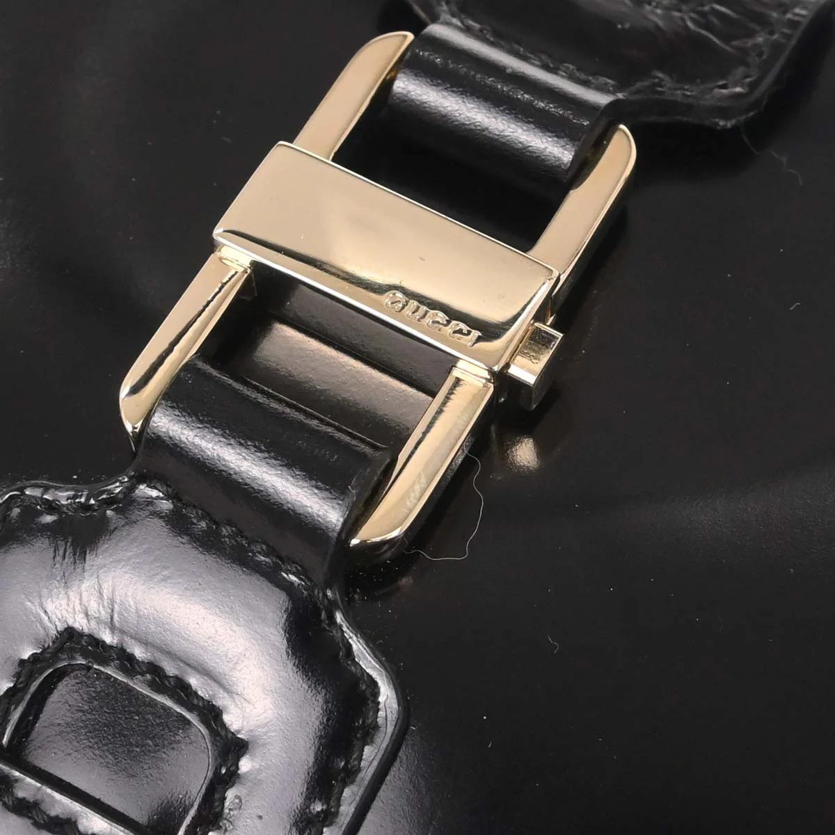 Gucci Black Patent Leather Handbag - Image 7