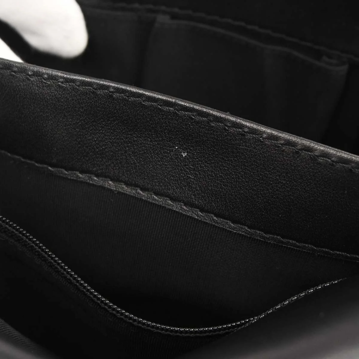 Boy Reverso Chanel Black Lambskin Medium Shoulder Bag - Image 15