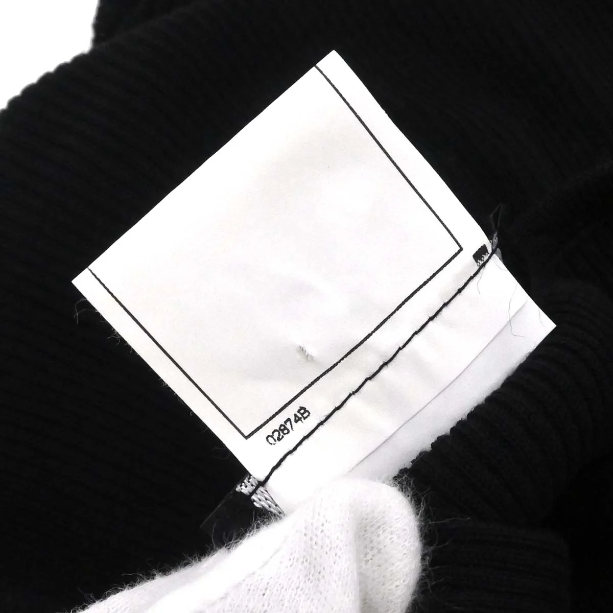 Chanel 1995 Cropped T-shirt Black #36 - Image 13