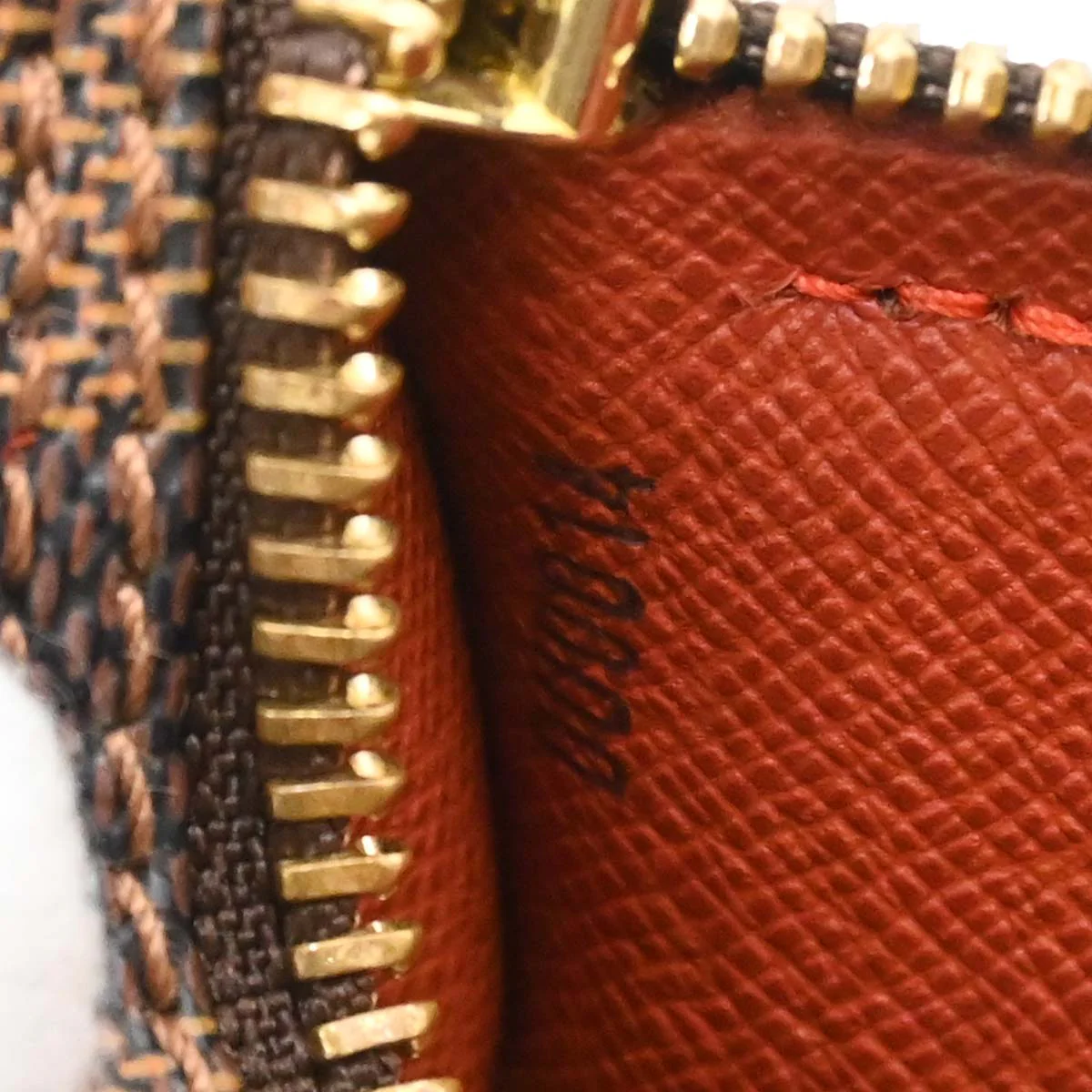 Louis Vuitton Damier Papillon 26 Handbag N51304 - Image 19