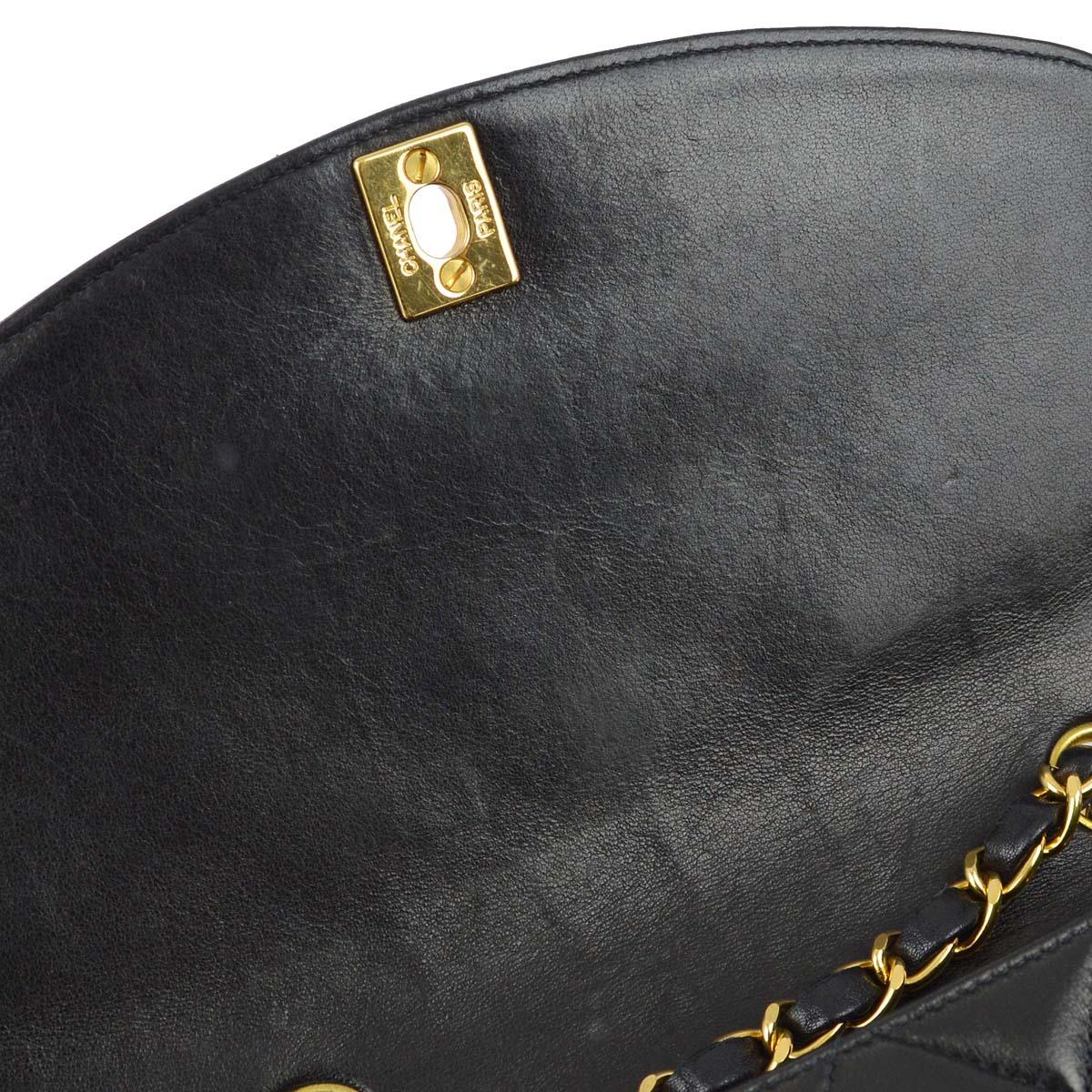 Chanel 1996-1997 Black Lambskin Small Diana Shoulder Bag - Image 8