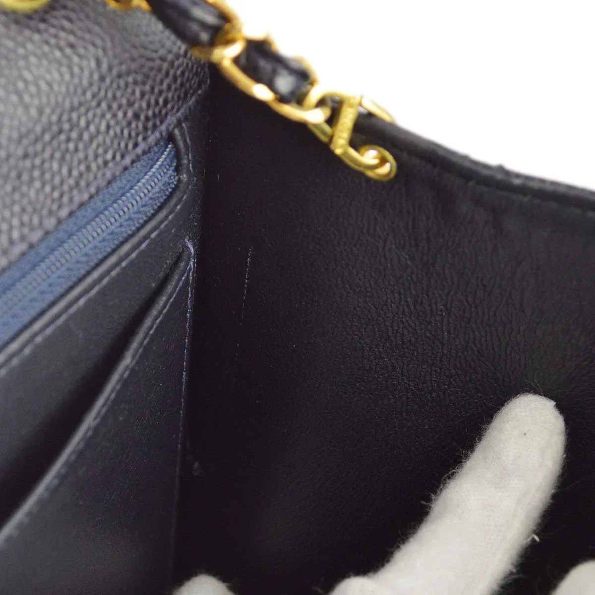 Chanel 1997-1999 Navy Caviar Single Flap Shoulder Bag - Image 10