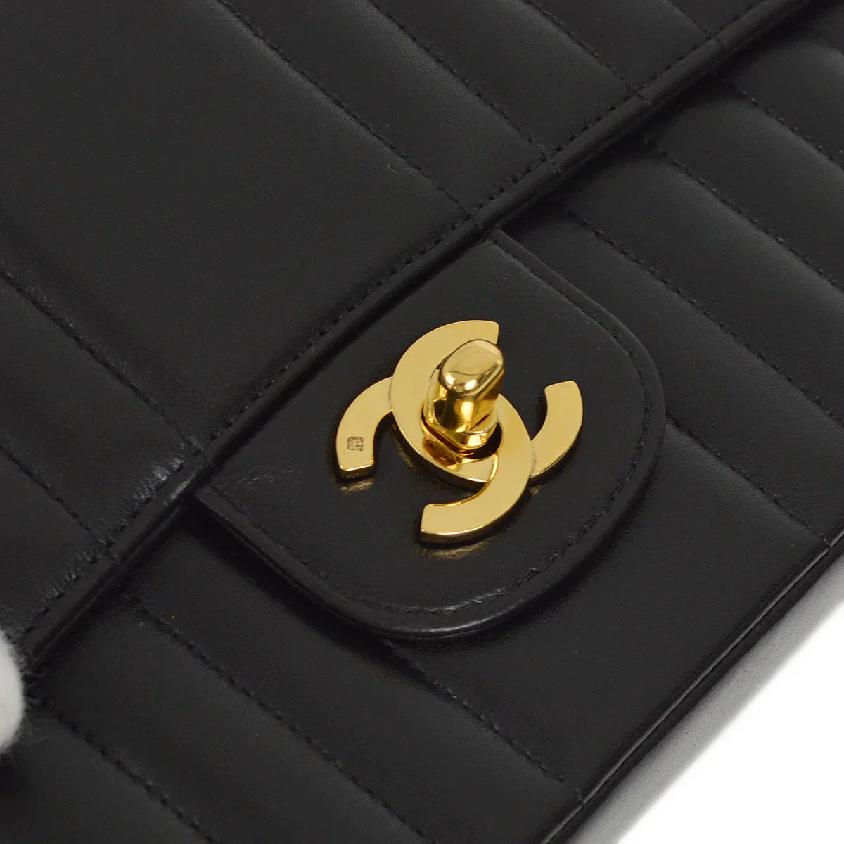 Chanel 1991-1994 Black Lambskin Mademoiselle Single Flap Shoulder Bag - Image 3