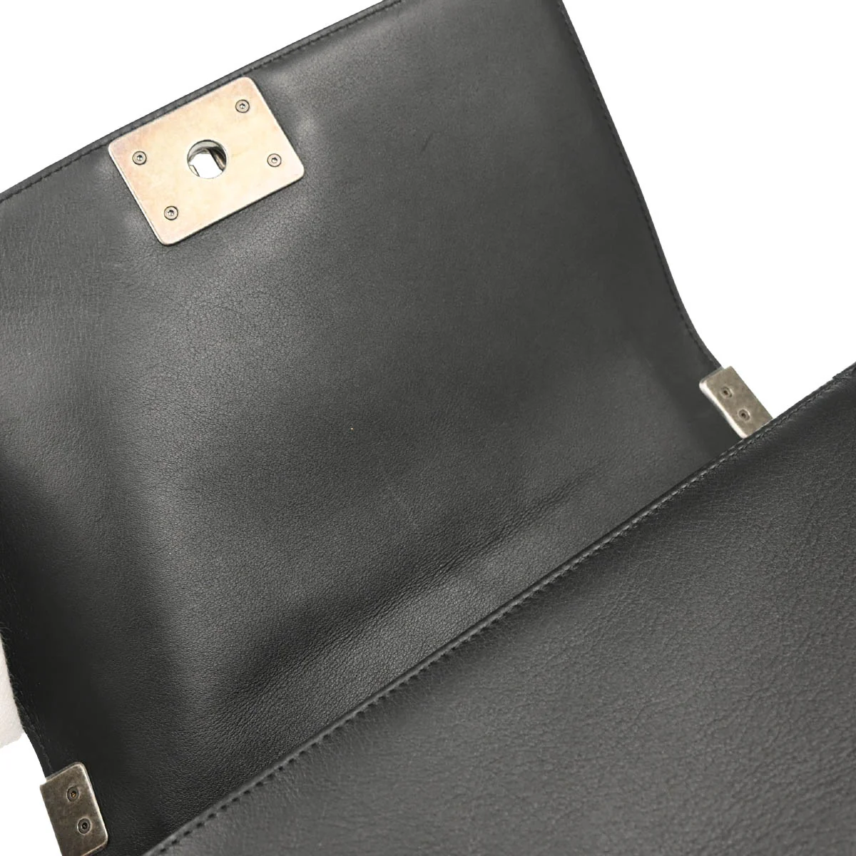 Boy Chanel 2018-2019 Black Bronze Lambskin Medium Shoulder Bag - Image 8