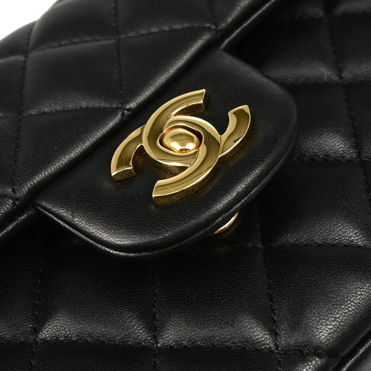 Chanel 2010-2011 Black Lambskin East West Shoulder Bag - Image 6
