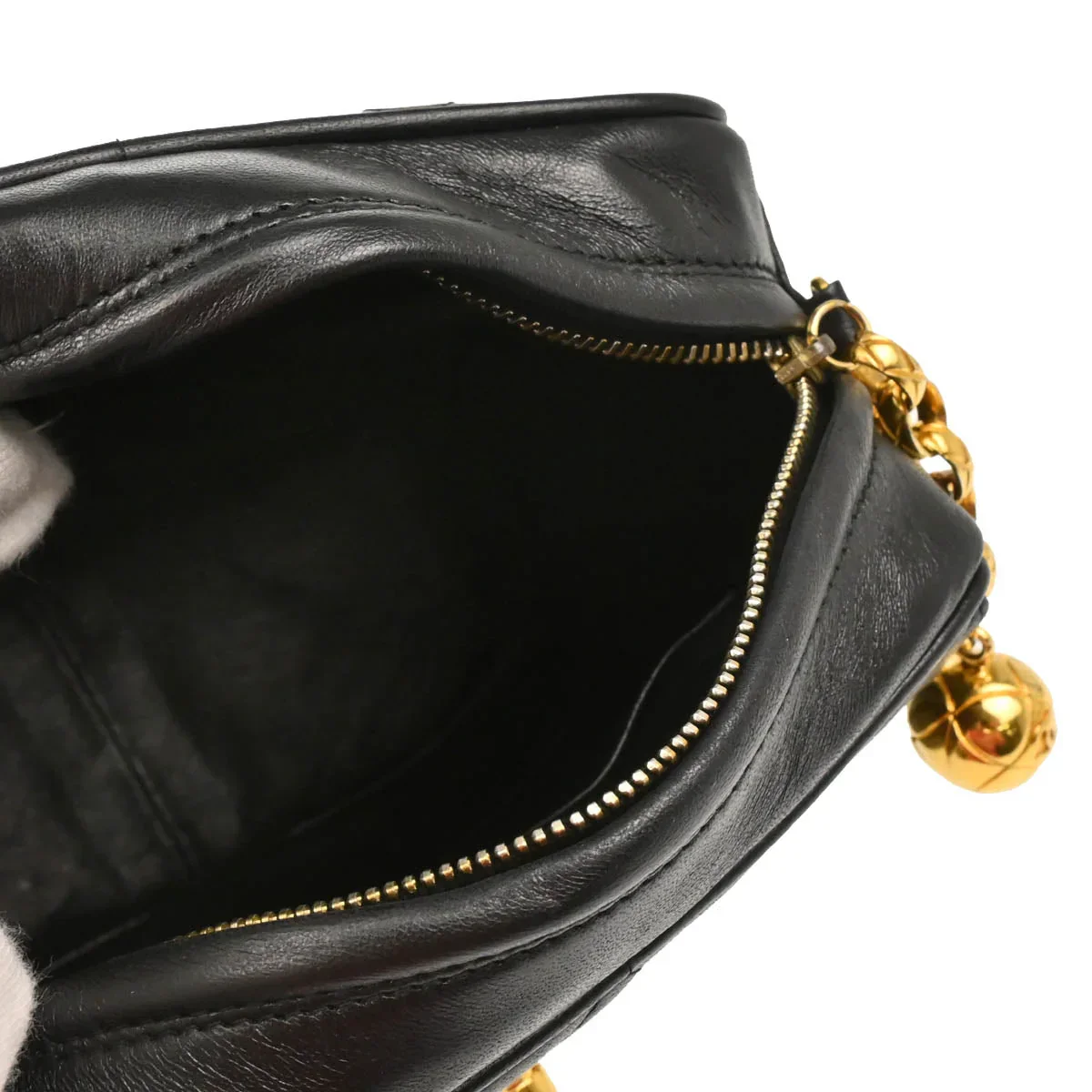 Chanel 1991-1994 Black Lambskin Camera Bag Mini - Image 4