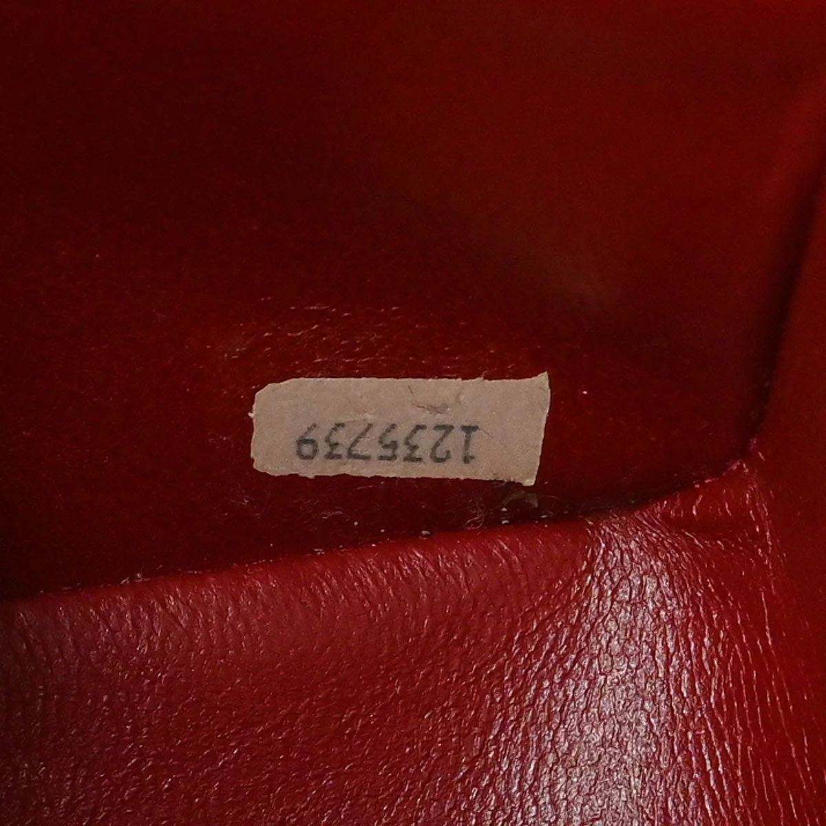 Chanel 1989-1991 Red Lambskin Classic Square Flap Shoulder Bag - Image 10