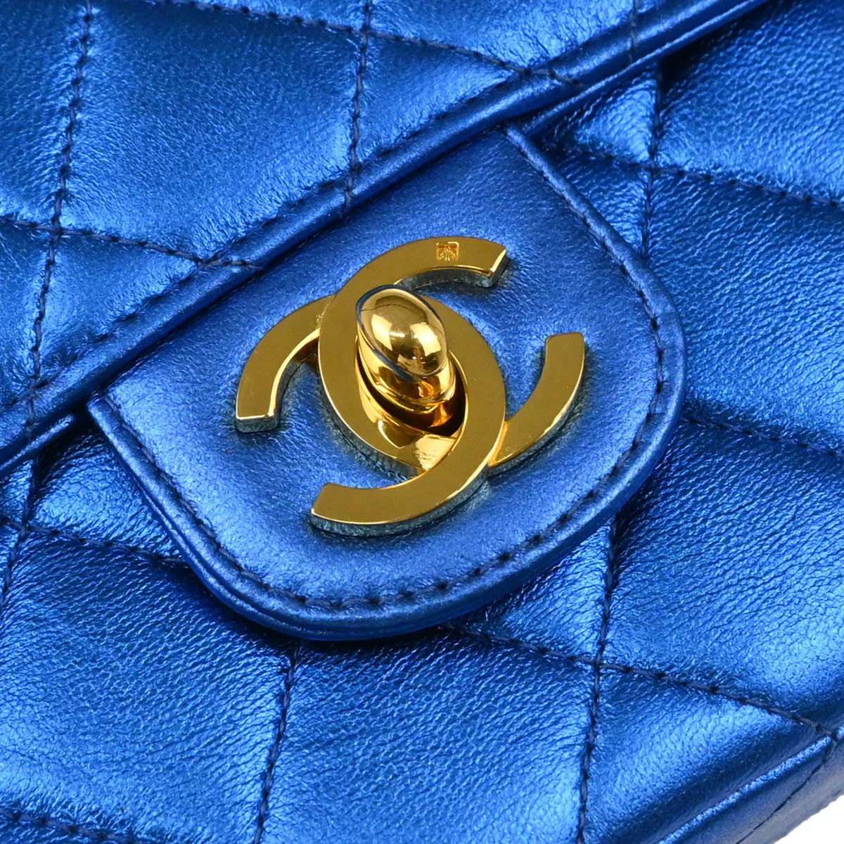 Chanel 1991-1994 Metallic Blue Quilted Lambskin Child Classic Flap Bag - Image 7