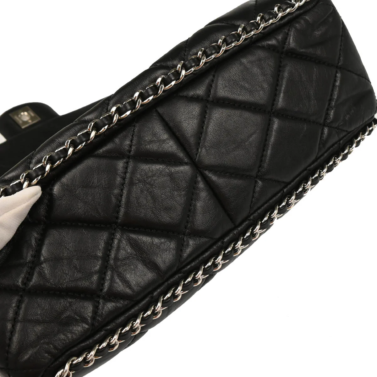Chanel 2019 Black Calfskin Chain Around Shoulder Bag - Image 5