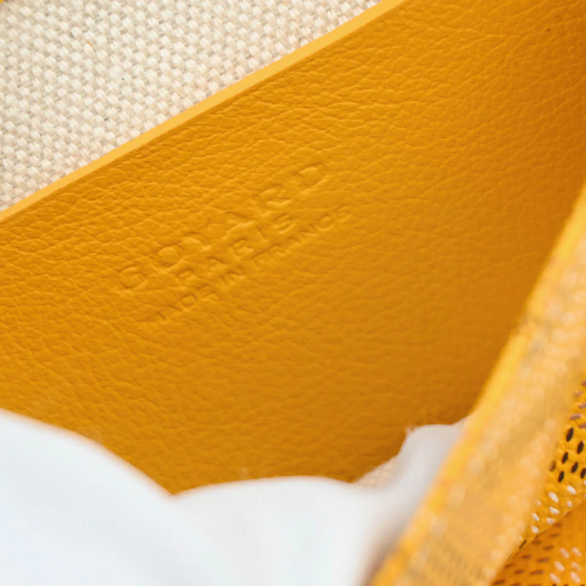 Goyard 2019 Yellow Plumet Shoulder Bag Pochette Wallet - Image 9