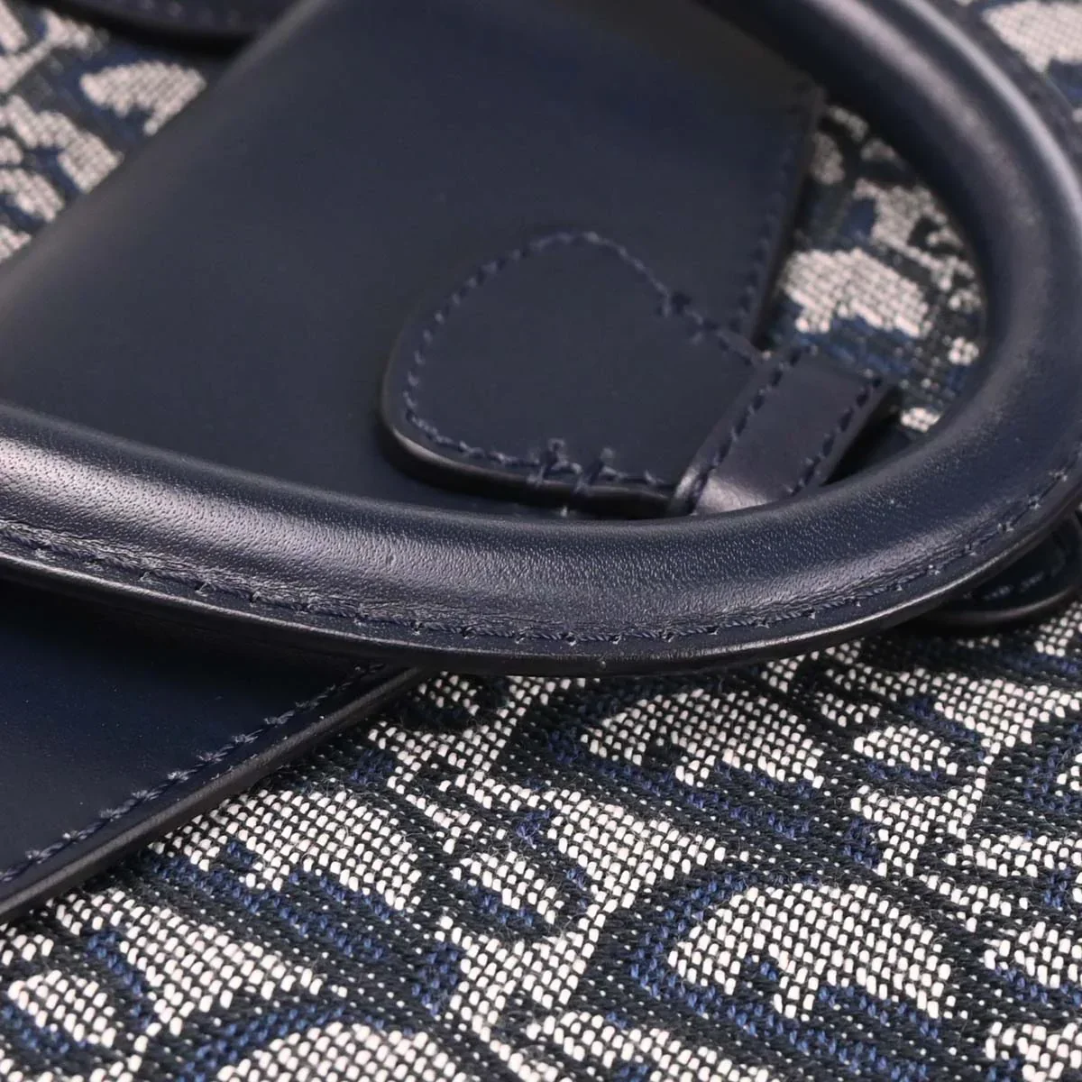 Christian Dior 2002 Navy Trotter Handbag - Image 5