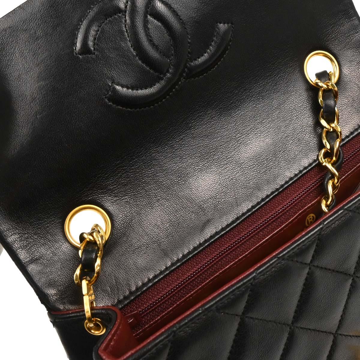 Chanel 1989-1991 Black Lambskin Classic Square Flap Shoulder Bag - Image 6