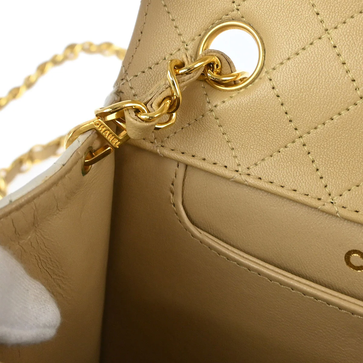 Chanel 1989-1991 Beige White Lambskin Straight Flap Shoulder Bag - Image 6