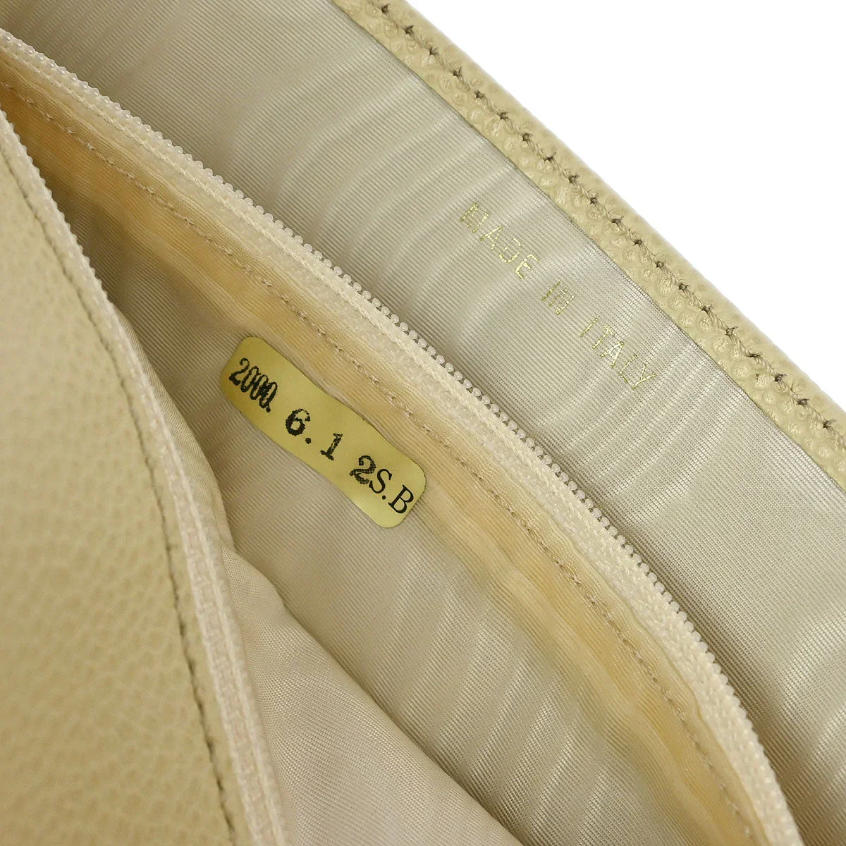 Chanel 2000-2002 Ivory Caviar Wallet - Image 6