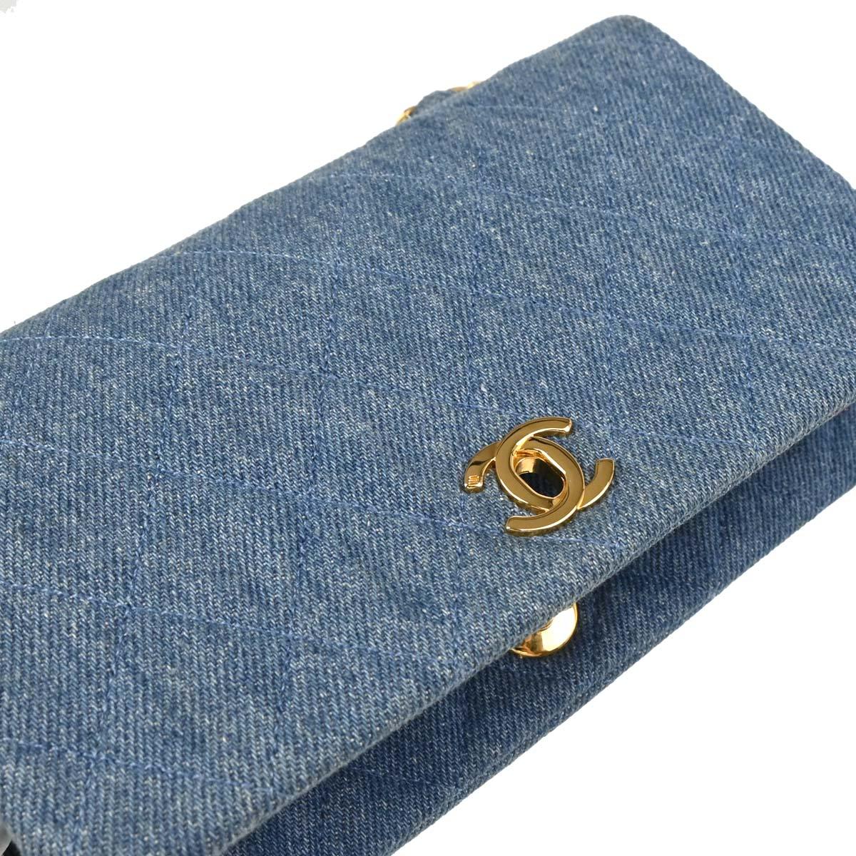 Chanel 1989-1991 Light Blue Denim Turnlock Mini Full Flap Shoulder Bag - Image 5