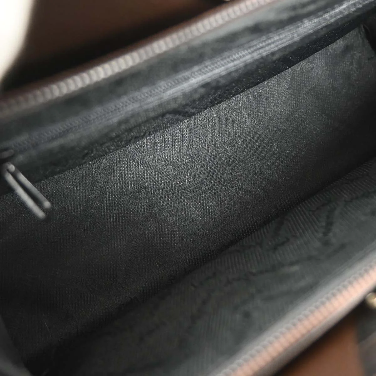 Yves Saint Laurent Black Leather 2way Shoulder Handbag - Image 8