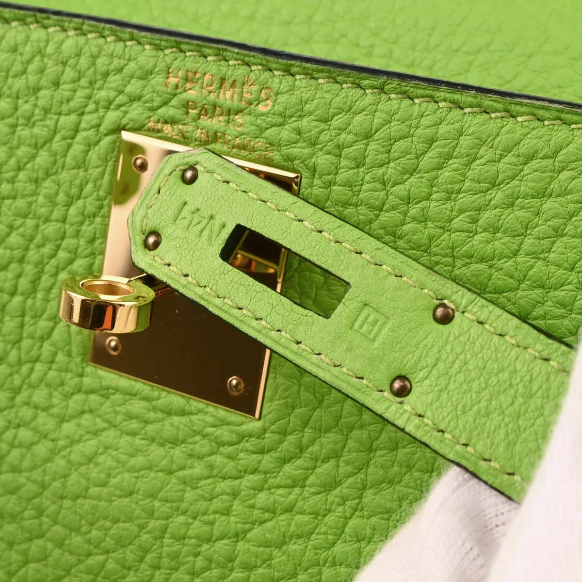 Hermes 2004 Apple Green Taurillon Clemence Kelly A Dos GM Backpack - Image 10