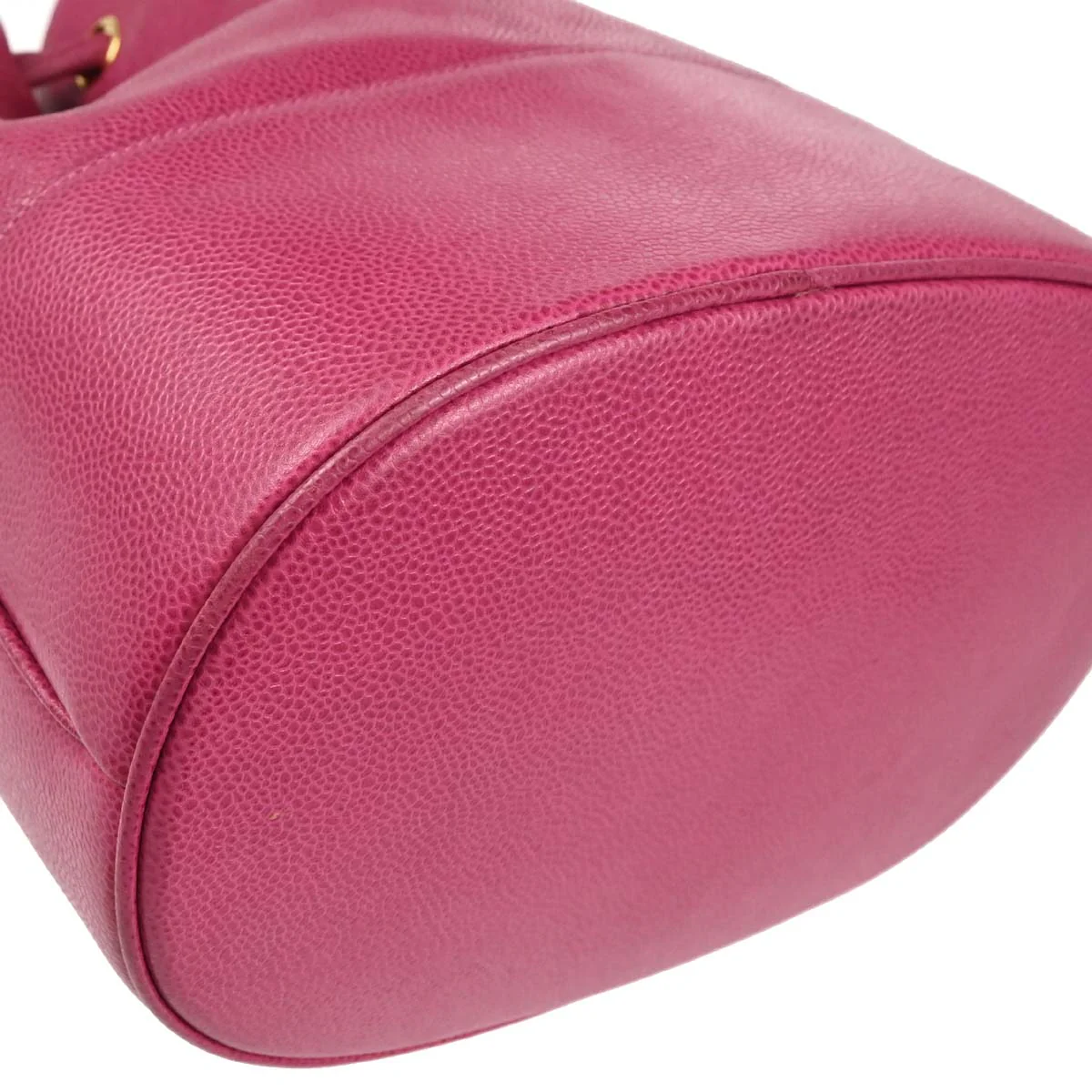 Chanel 1991-1994 Pink Caviar Bucket Drawstring Shoulder Bag - Image 3
