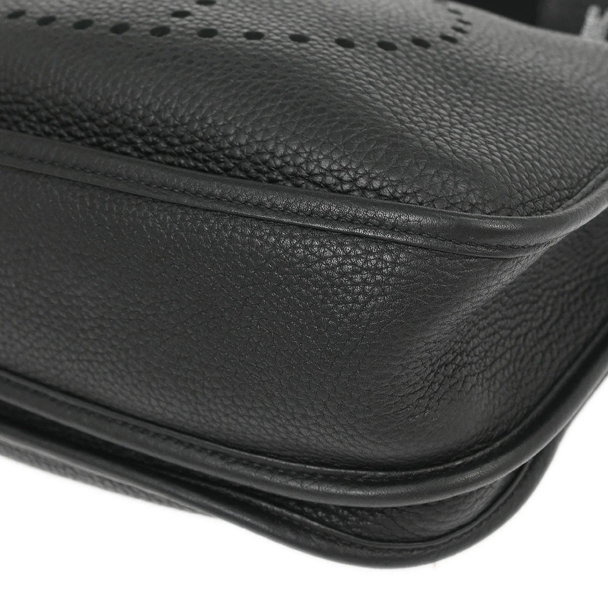 Hermes 2017 Black Taurillon Clemence Evelyne 3 29 PM Shoulder Bag - Image 3