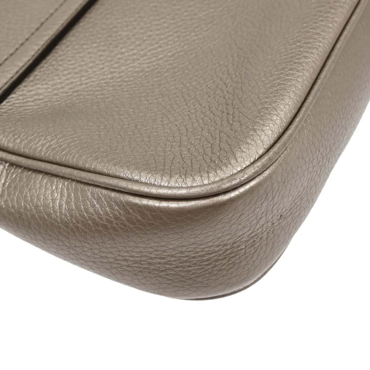 Gucci Gold Soho Chain Shoulder Bag - Image 5