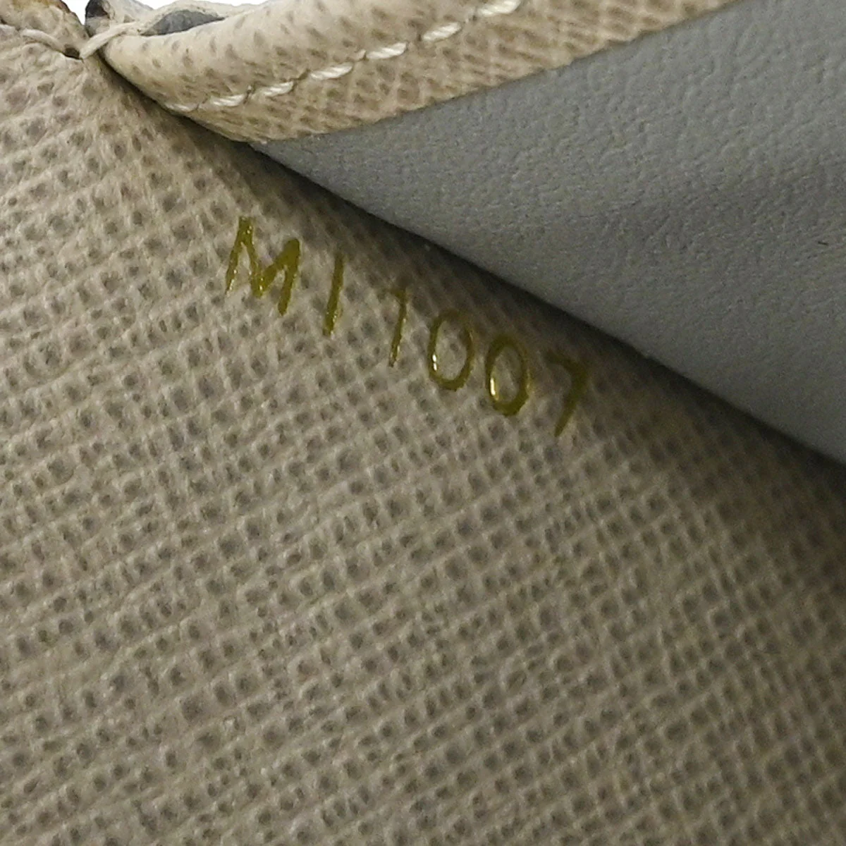 Louis Vuitton Monogram Dentelle Portefeuille Sarah Wallet M95390 - Image 7