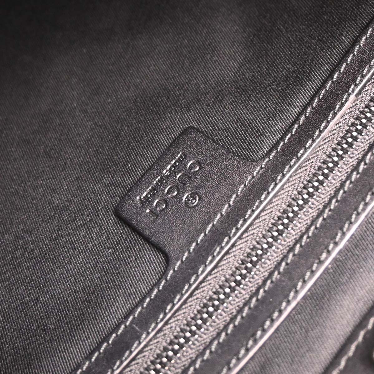 Gucci Black Canvas GG Handbag - Image 9