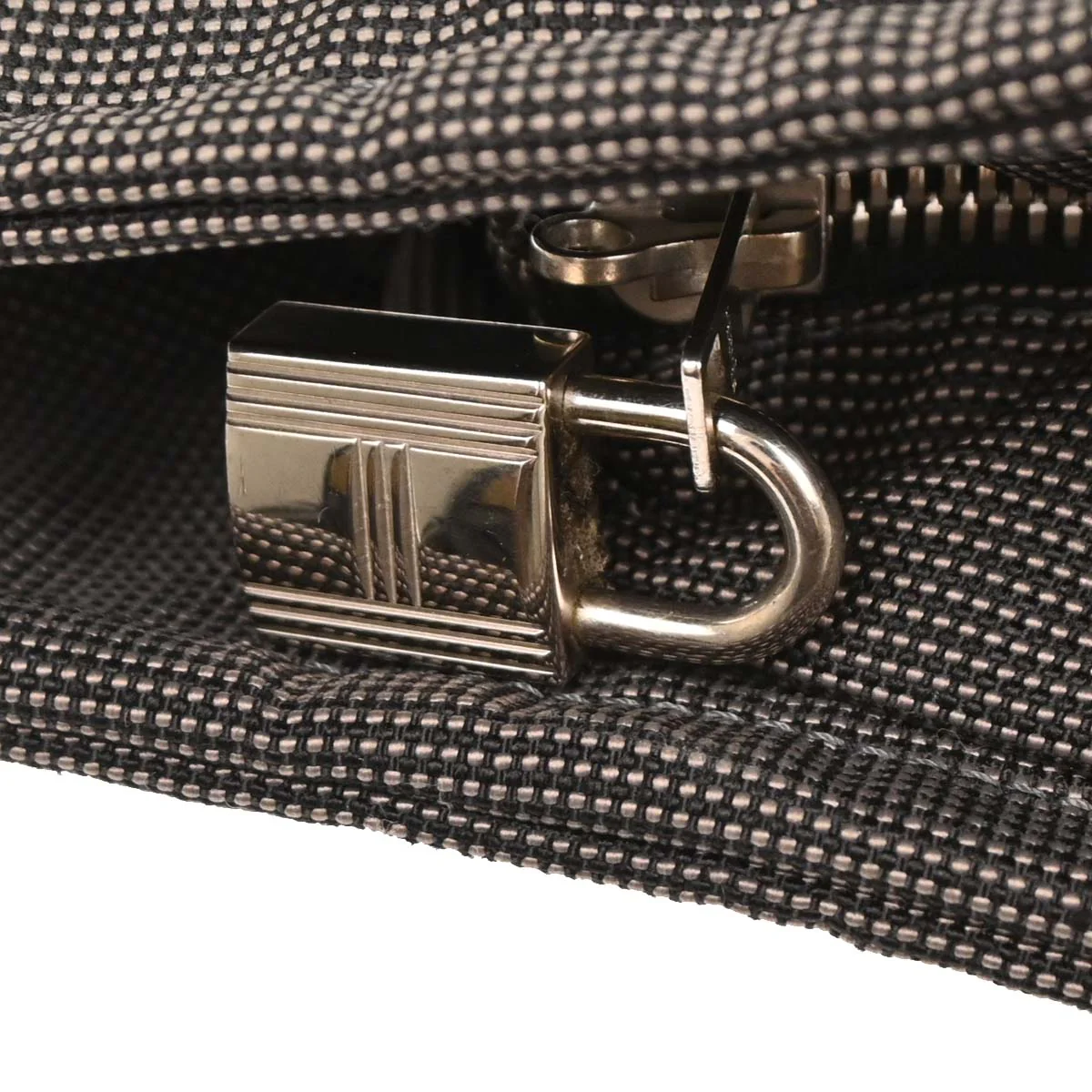 Hermes Gray Canvas Herline Tote MM Handbag - Image 6