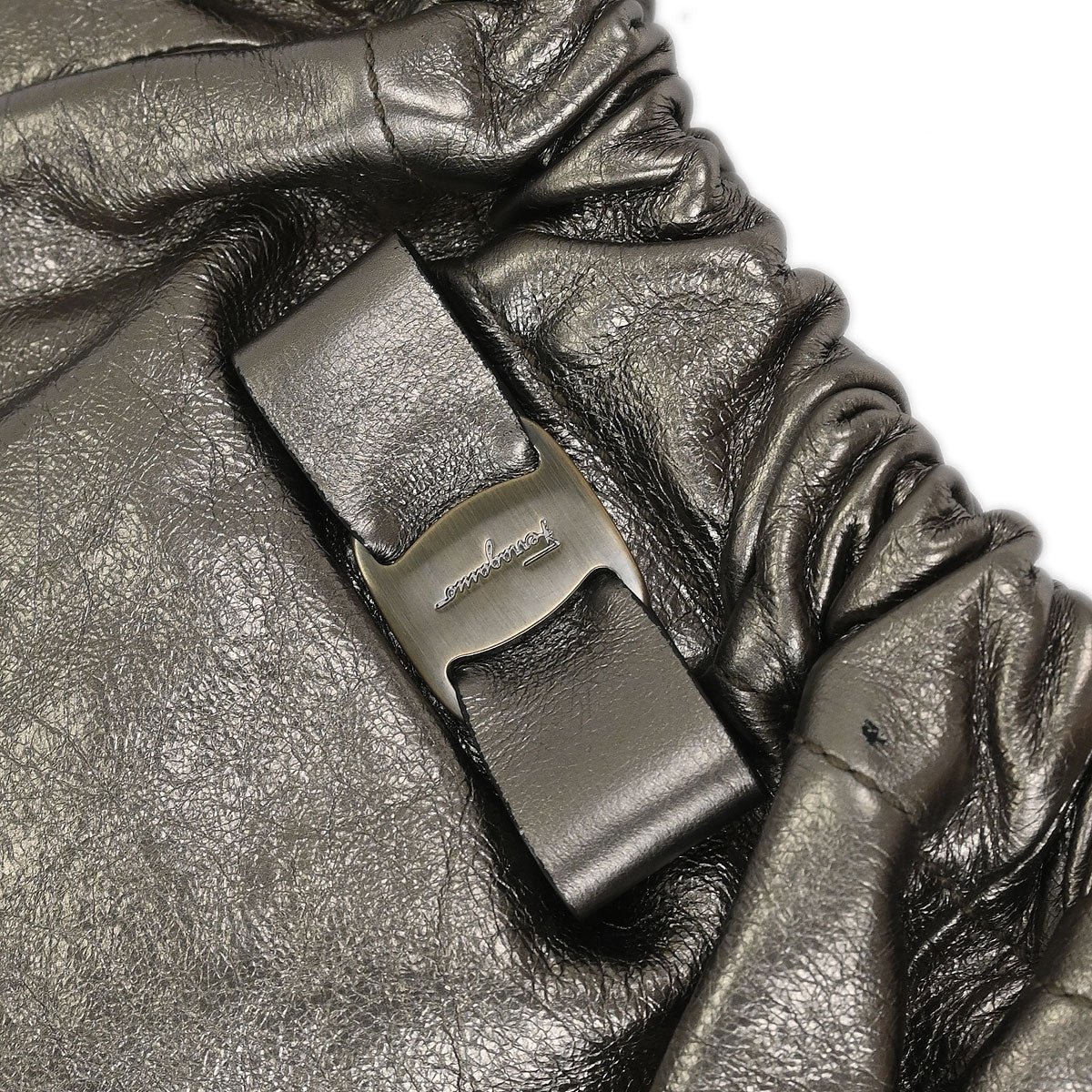 Salvatore Ferragamo Metallic Bronze Leather Vara Bow Handbag - Image 4