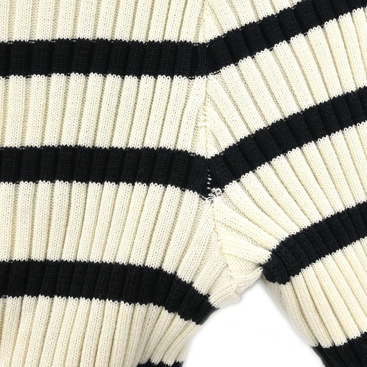 Chanel 1998 Short Sleeve Top White #40 - Image 4